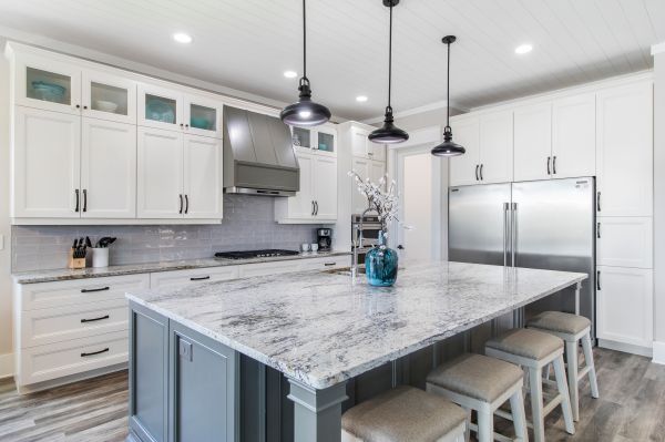 Modern Kitchen Remodeling in Kent